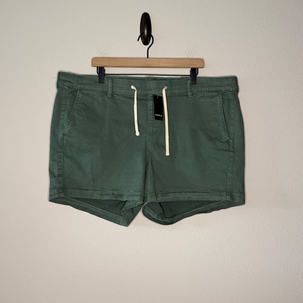 TORRID Women Cotton Drawstring Twill Shorts Size 2 Plus Casual Utility Gorpcore